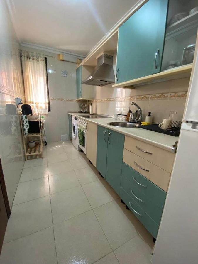 Apartamento Familiar En Barrio Reina Victoria Huelva Extérieur photo